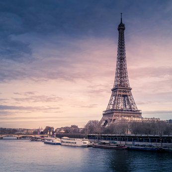 Paris och bild på Eiffeltornet